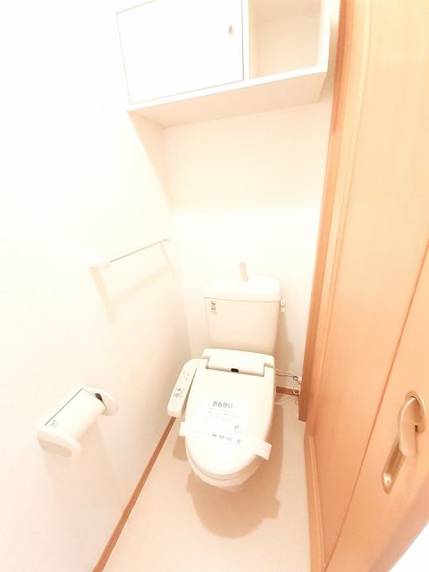 【ジェルメ　Ｂのトイレ】