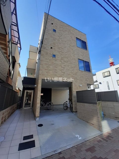 兵庫県神戸市兵庫区大開通５の賃貸マンションの外観