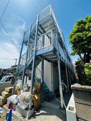 神奈川県横浜市鶴見区平安町１（アパート）の賃貸物件の外観
