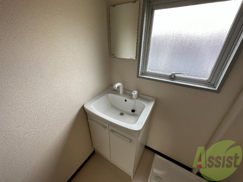 洗面設備　洗面スペースはこちらでご利用いただけます。