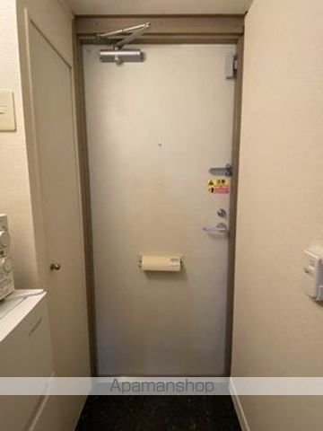 レオパレス御坊の玄関写真