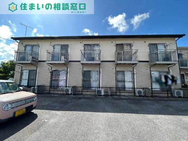 【額田郡幸田町大字大草のアパートのロビー】