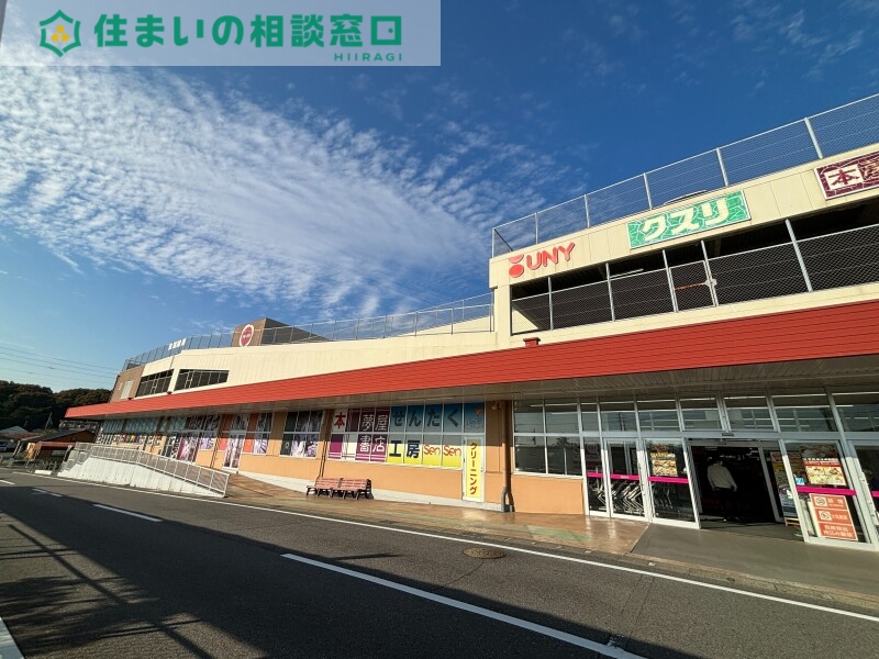 【額田郡幸田町大字大草のアパートのスーパー】