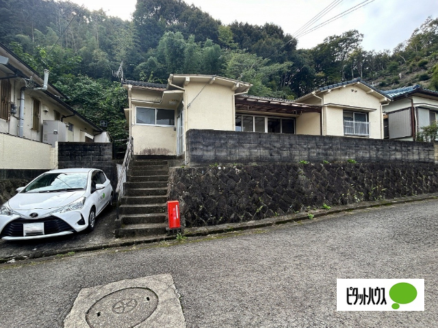 重根平屋戸建ての建物外観