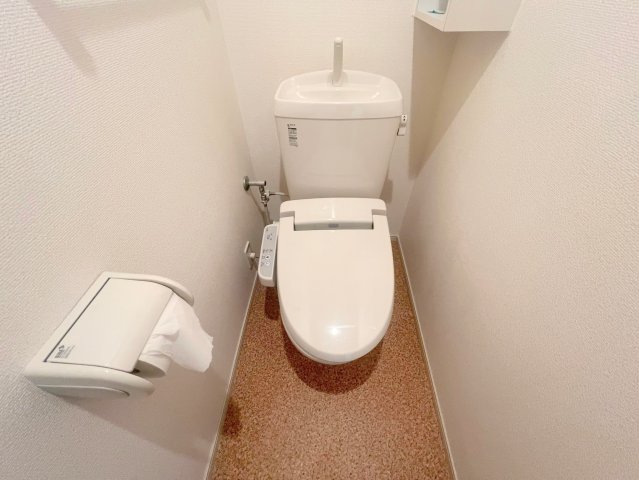 クリスタルガーデン リリーのトイレ写真