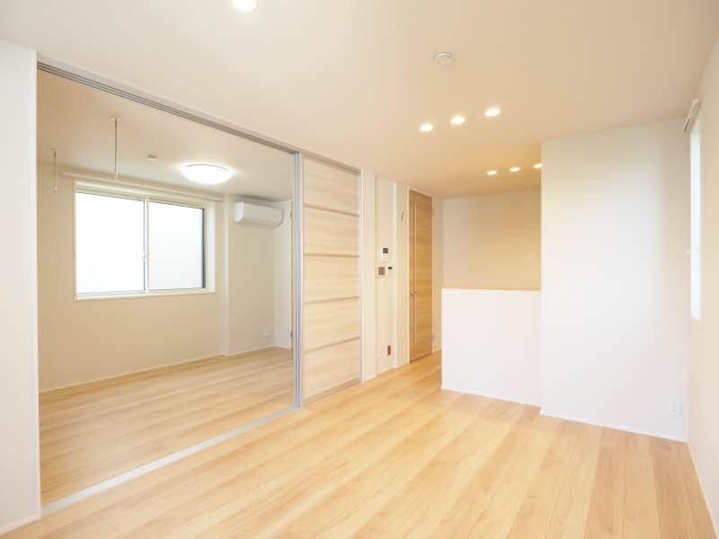 Bloom Stage 根岸の居間写真