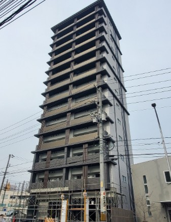 広島市南区西蟹屋のマンションの建物外観