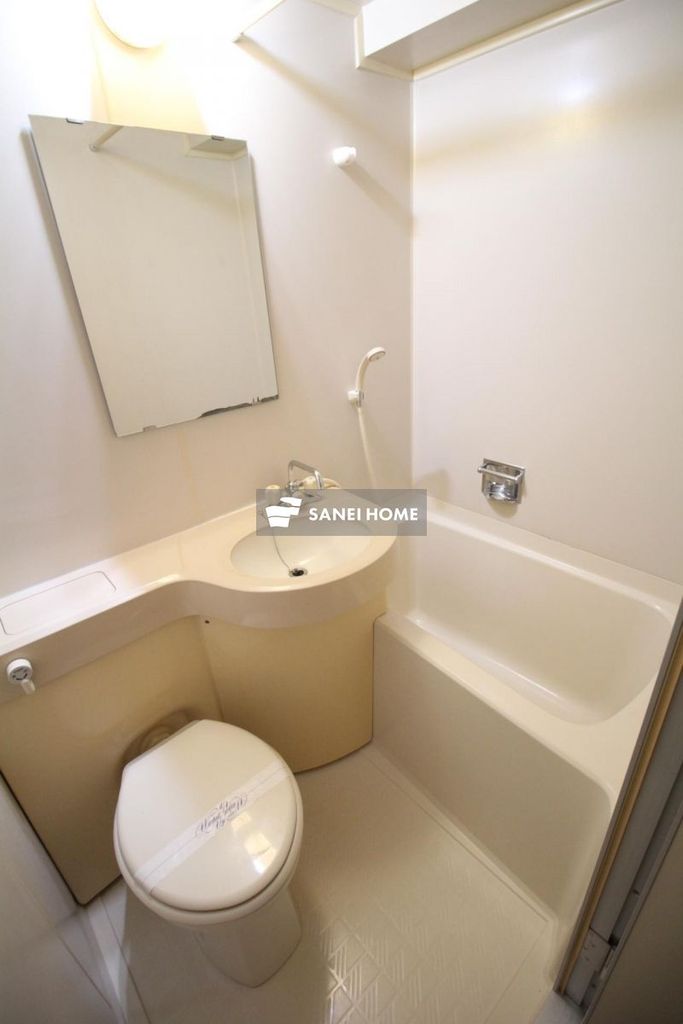 バス・シャワールーム　同タイプ