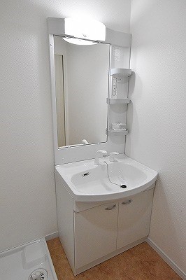洗面設備　洗面脱衣所/シャワー付洗面台