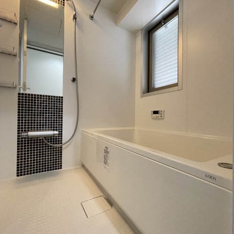 バス・シャワールーム　同仕様タイプです