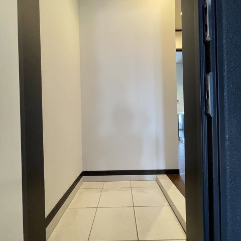 玄関　同仕様タイプです