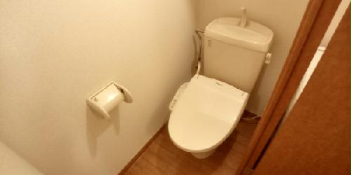 トイレ　設備仕様は号室により異なる為、現況を優先致します。