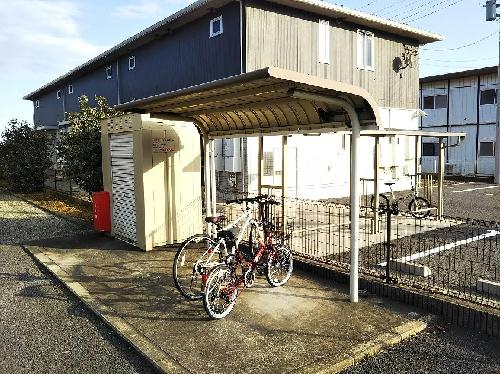 その他共有部分　駐輪場完備