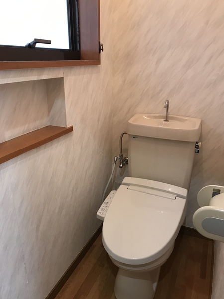 トイレ　イメージ