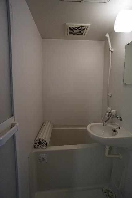 バス・シャワールーム　別号室の写真です