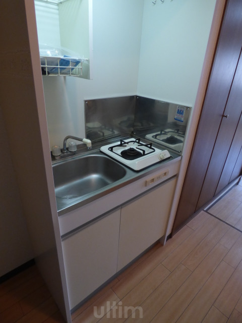 キッチン　※同タイプの他のお部屋です