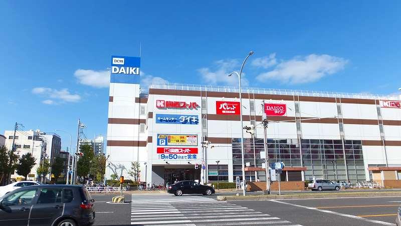 その他　ホームセンターなど併設の複合施設