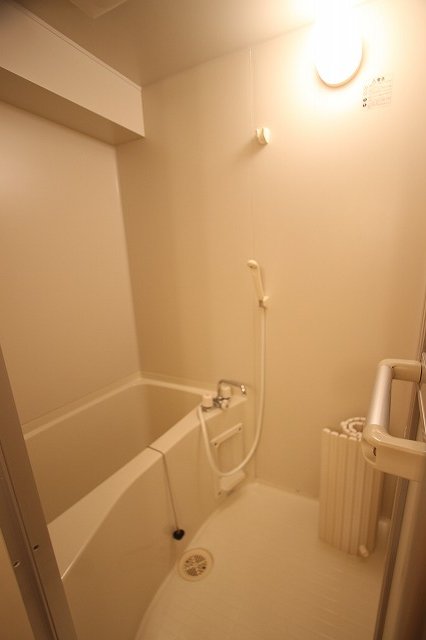 バス・シャワールーム　同物件別号室の写真