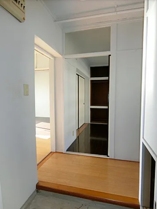 玄関　明るい玄関です