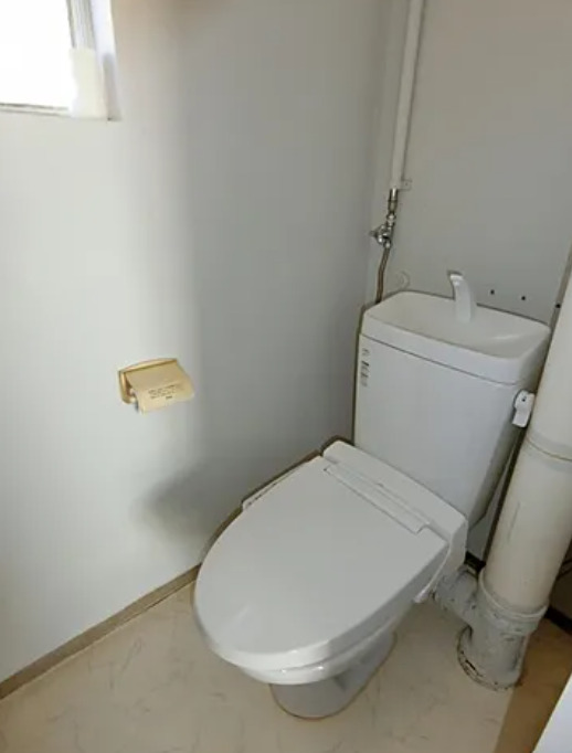 トイレ　コンパクトで使いやすいトイレです