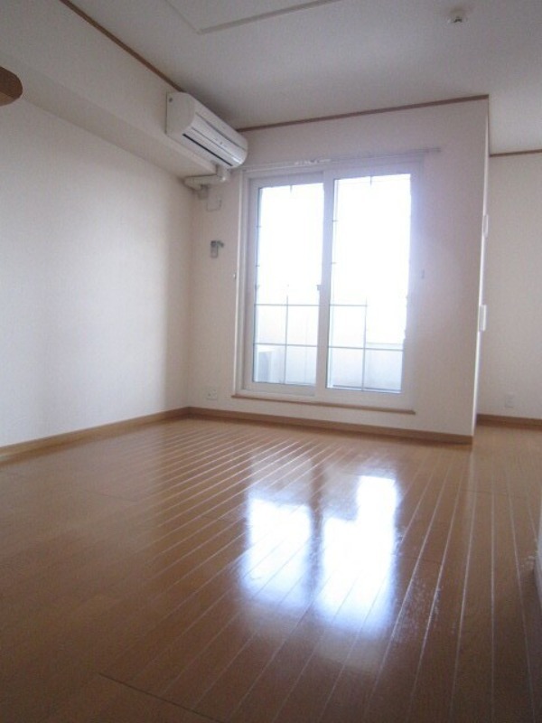 居室・リビング　図面と現状に相違がある場合には現状を優先