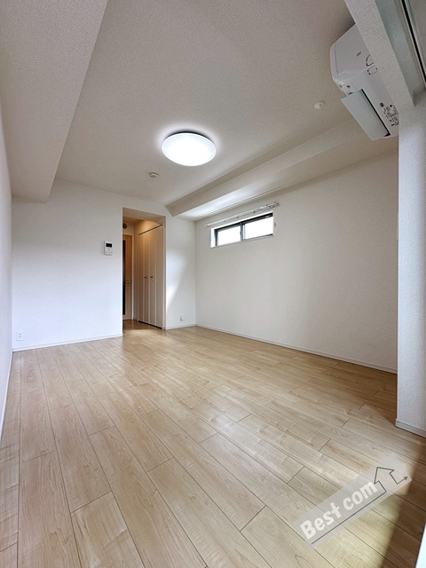 居室・リビング　全室照明付きです♪