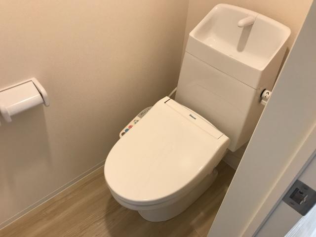 トイレ　シャワー付トイレ（イメージ）