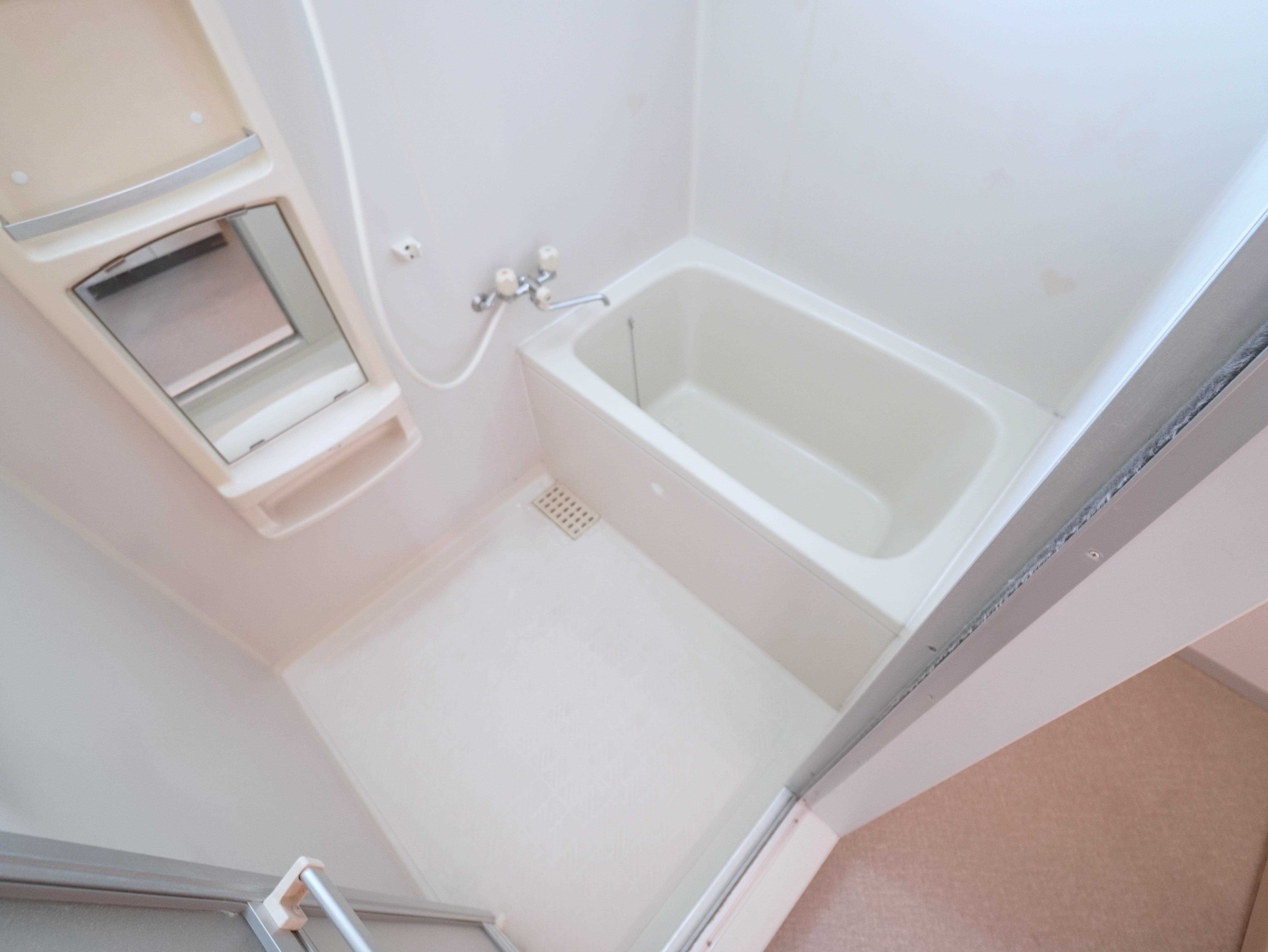 バス・シャワールーム　バスルーム