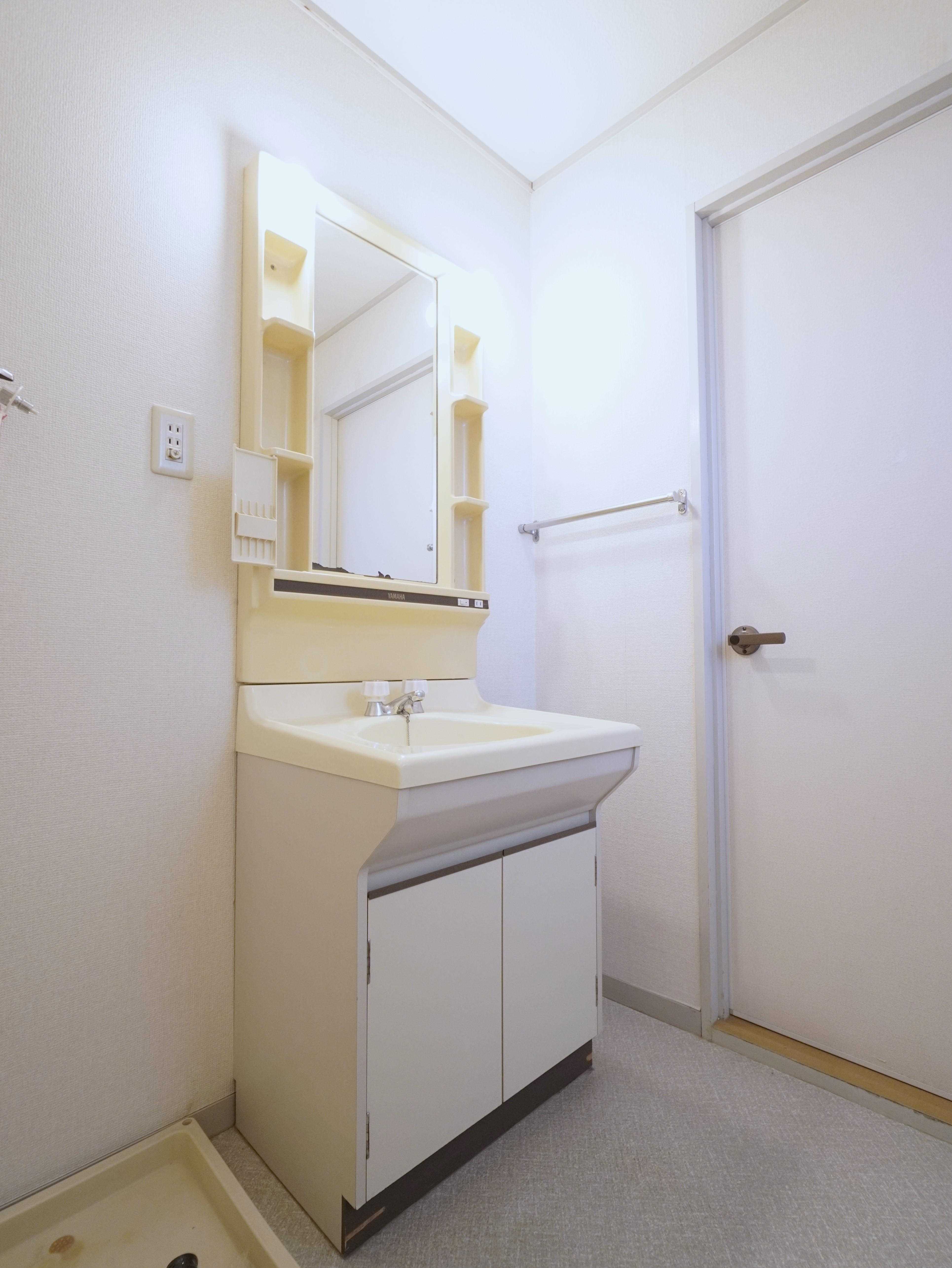 洗面設備　独立洗面台