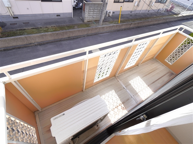 バルコニー　バルコニー