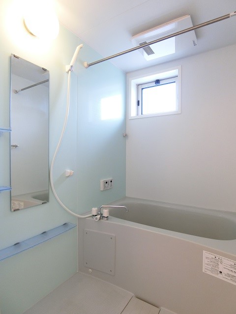 バス・シャワールーム　お風呂で日々の疲れを落としましょう