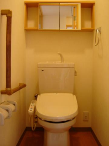 トイレ　トイレ