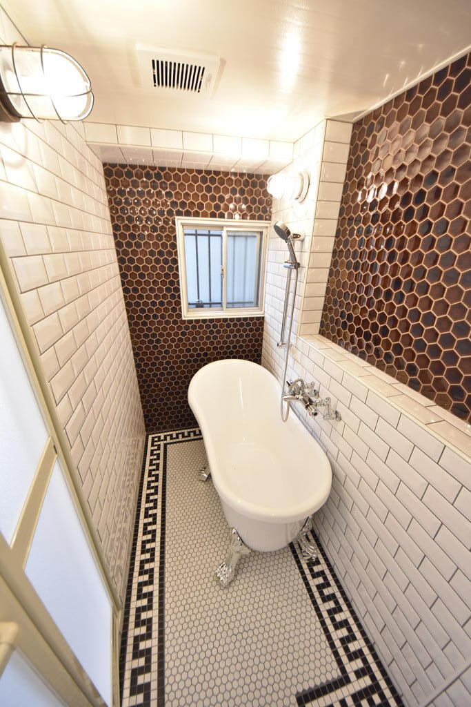 バス・シャワールーム