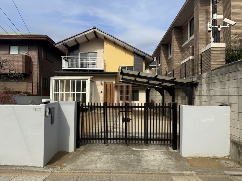 建物外観　庭付き賃貸戸建