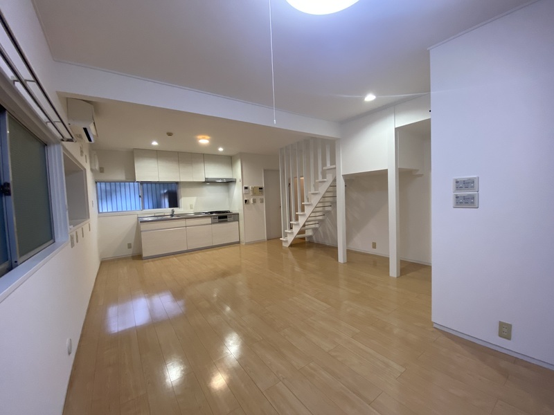 居室・リビング　１６帖リビング