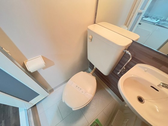 トイレ　※別部屋の写真です