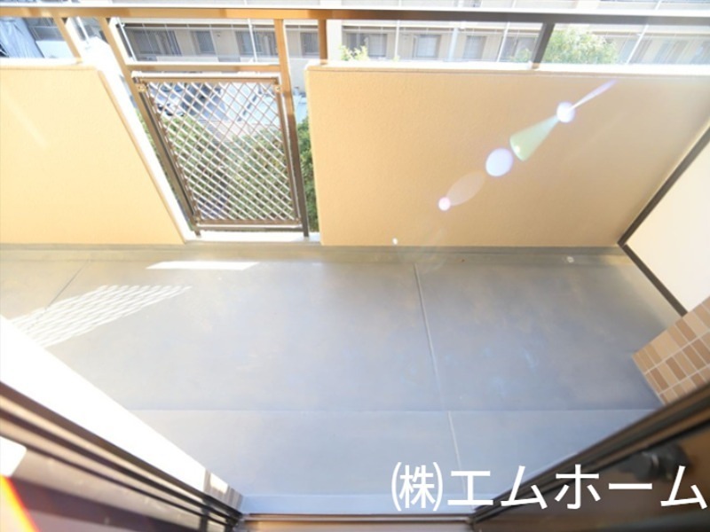 バルコニー　南面バルコニー