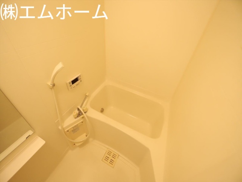 バス・シャワールーム　追い焚き機能付バスルーム