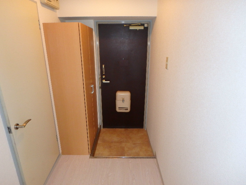 玄関　キレイで明るい玄関