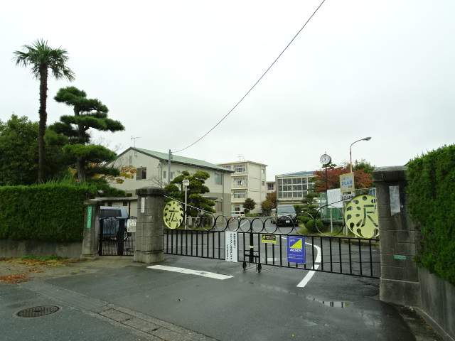 小学校　広沢小学校（小学校）まで1112m