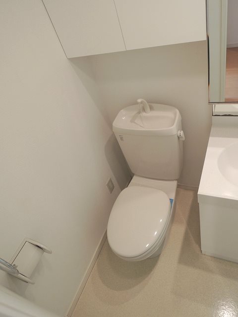 トイレ　イメージ