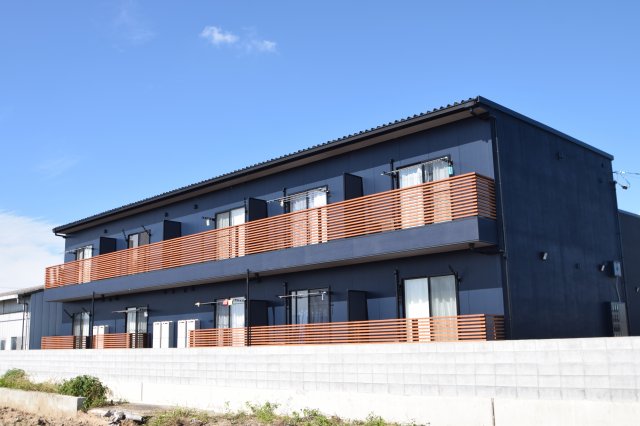 建物外観　※同間取り別室の写真です。