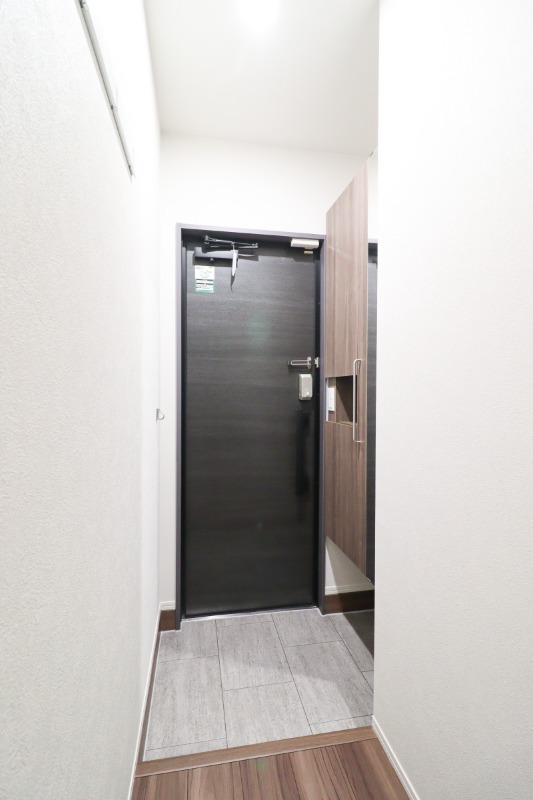 玄関　図面と現状に相違がある場合には現状を優先