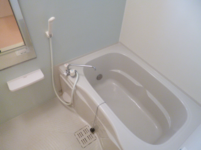 バス・シャワールーム　バス　追い焚き機能付きです