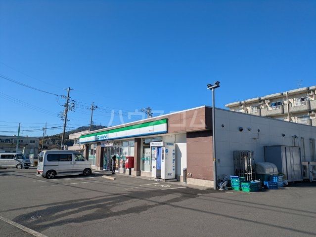 コンビニ　ファミリーマート押切北店（コンビニ）まで138m
