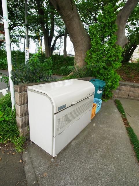 その他共有部分　☆ゴミ置き場☆