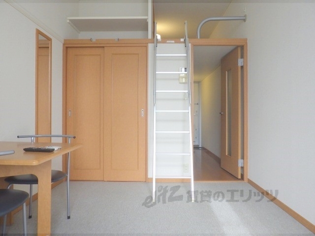 居室・リビング　洋室