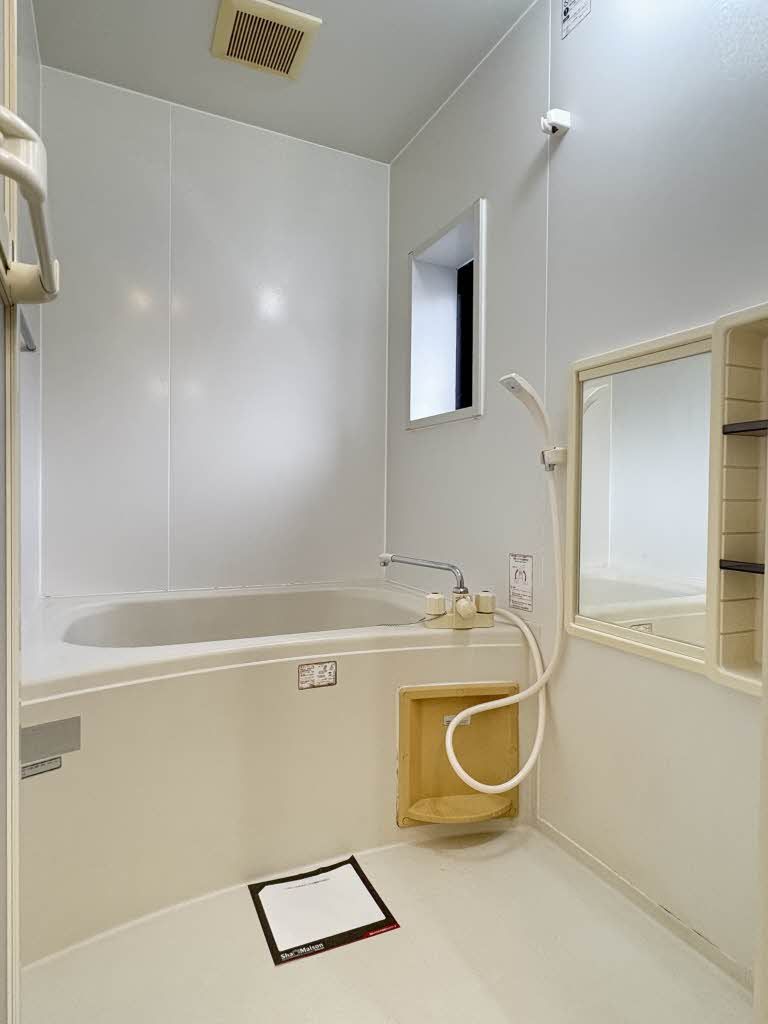 バス・シャワールーム　浴室