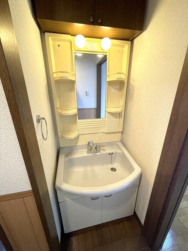 洗面設備　独立洗面化粧台