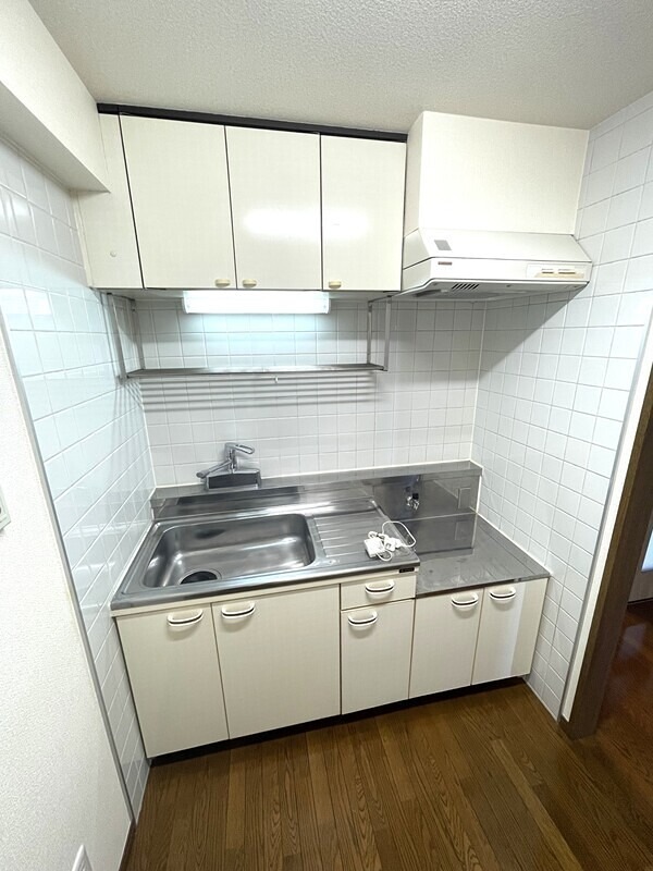 キッチン　2口コンロ設置可